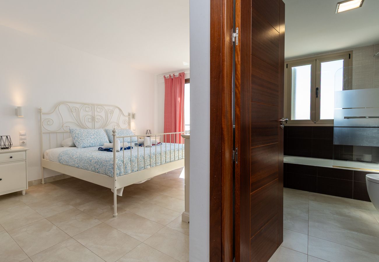 Casa adosada en Alcanada - Alcanada B By home villas 360