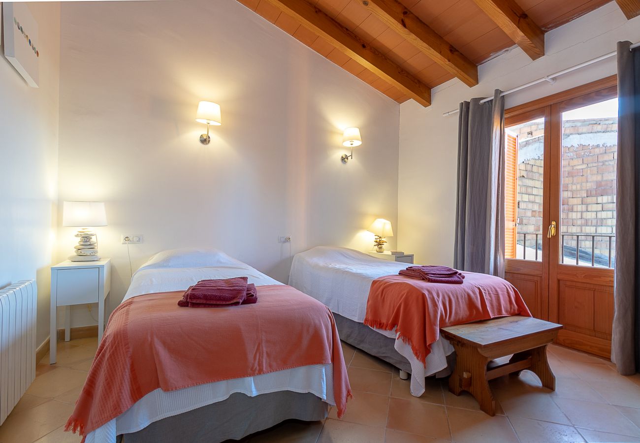 Casa adosada en Arta - Townhouse Sonrisa by homevillas360