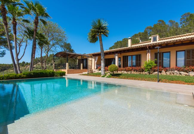 Finca en Manacor - Es Bessons by Rentallorca Finca en Manacor - Es Bessons by Rentallorca