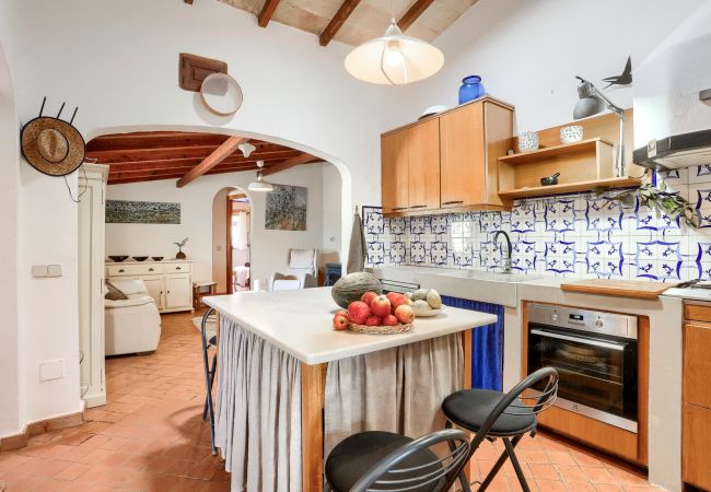 Finca en Petra - Can Monget by Rentallorca Finca en Petra - Can Monget by Rentallorca