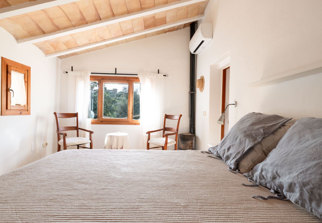 Finca en Petra - Can Monget by Rentallorca