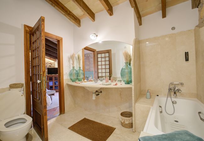 Alquiler por habitaciones en Petra - Hotelet Ca'n Oms Picasso by Rentallorca Alquiler por habitaciones en Petra - Hotelet Ca'n Oms Picasso by Rentallorca