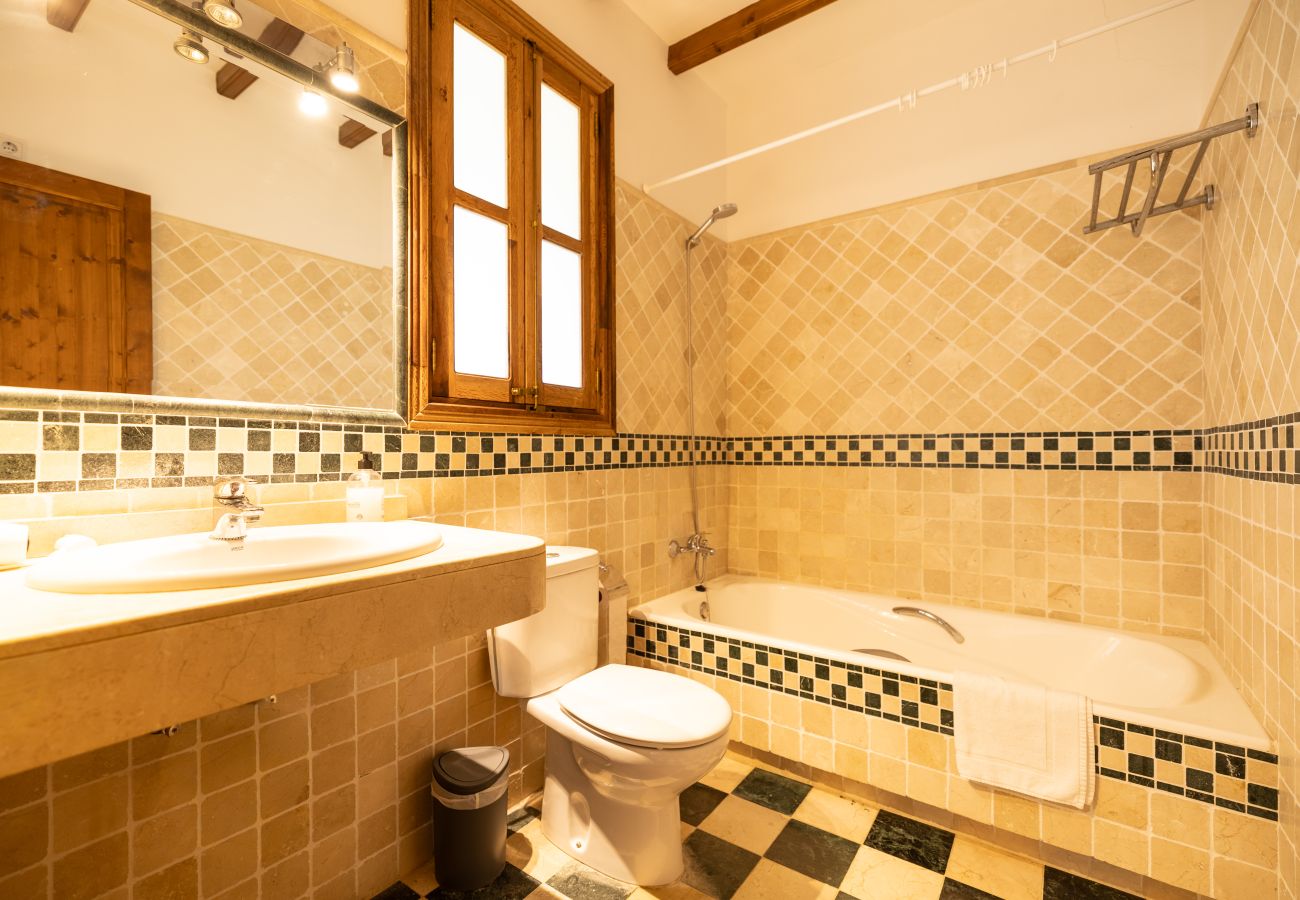 Finca en Petra - Son Capellet by Rentallorca