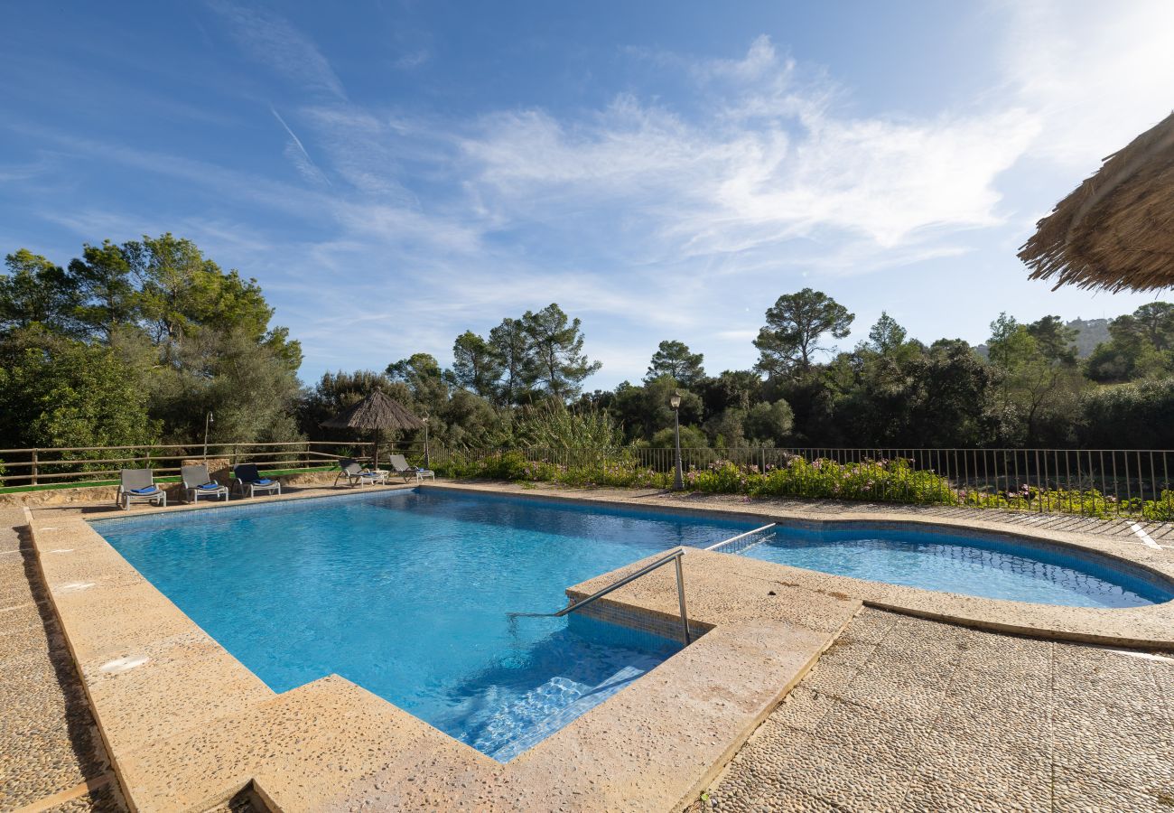 Finca en Petra - Son Capellet by Rentallorca