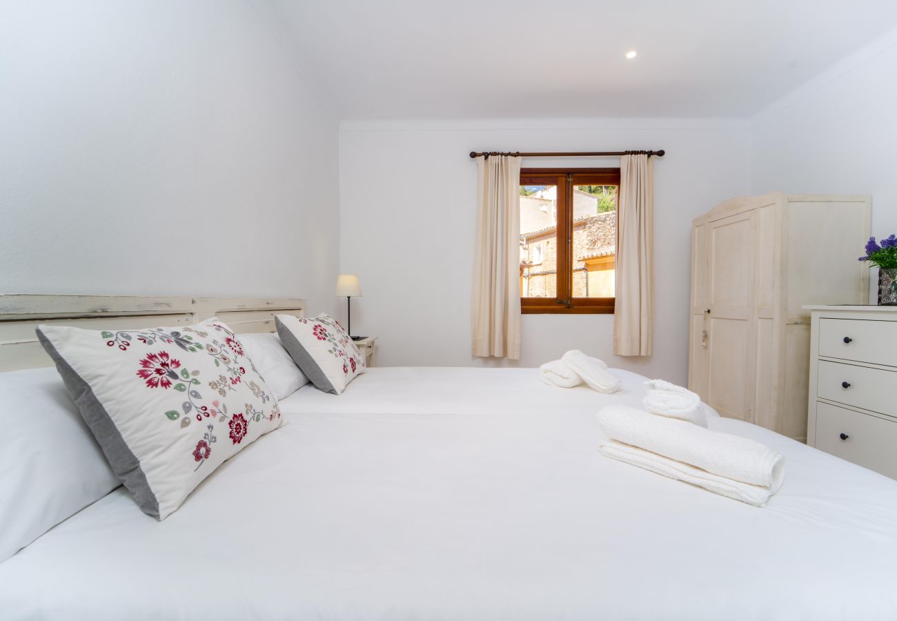 Ferienhaus in Pollensa -  Townhouse Lleó 72 in Pollensa By home villas 360