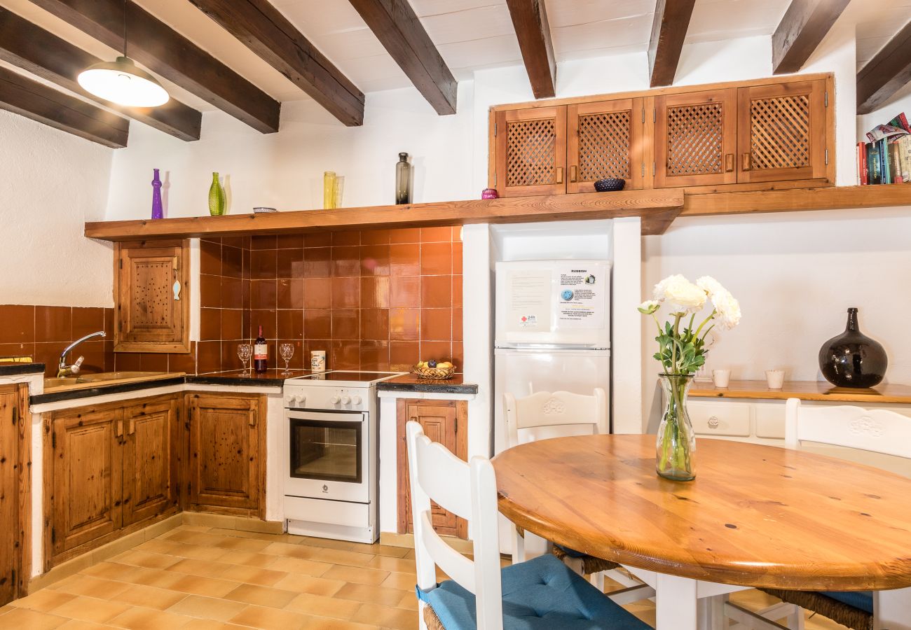 Ferienhaus in Cala Sant Vicenç - Blue fisherman house 2 By home villas 360 