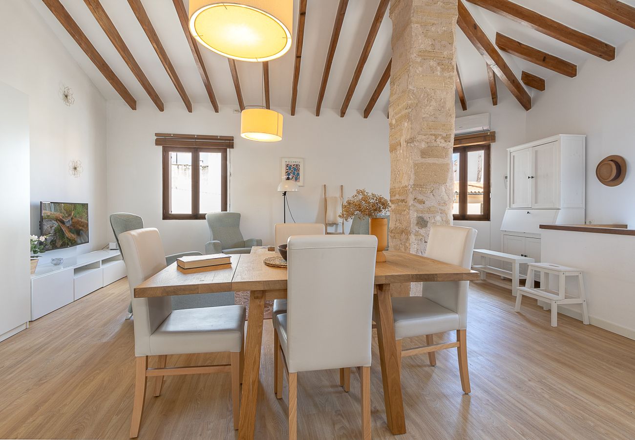 Ferienhaus in Pollensa - Stadthäuser with puig de Maria view by home villas 360