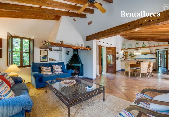 Finca in Maria de la salut - Son Guillotet by Rentallorca Finca in Maria de la salut - Son Guillotet by Rentallorca