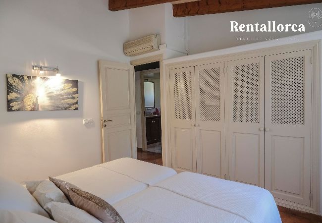 Finca in Sóller - Ca'n Sec by Rentallorca Finca in Sóller - Ca'n Sec by Rentallorca
