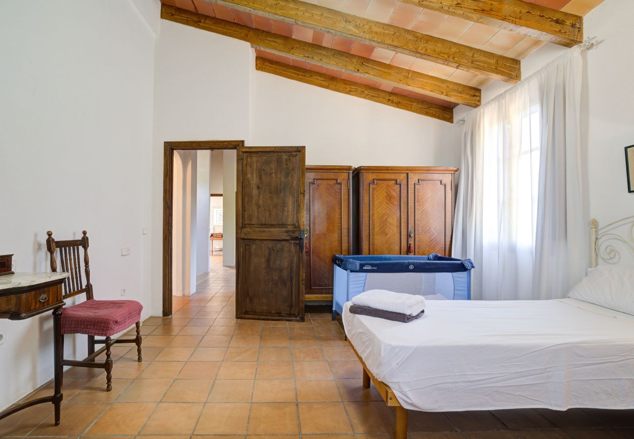 Finca in Vilafranca de Bonany - La Finquita by Rentallorca