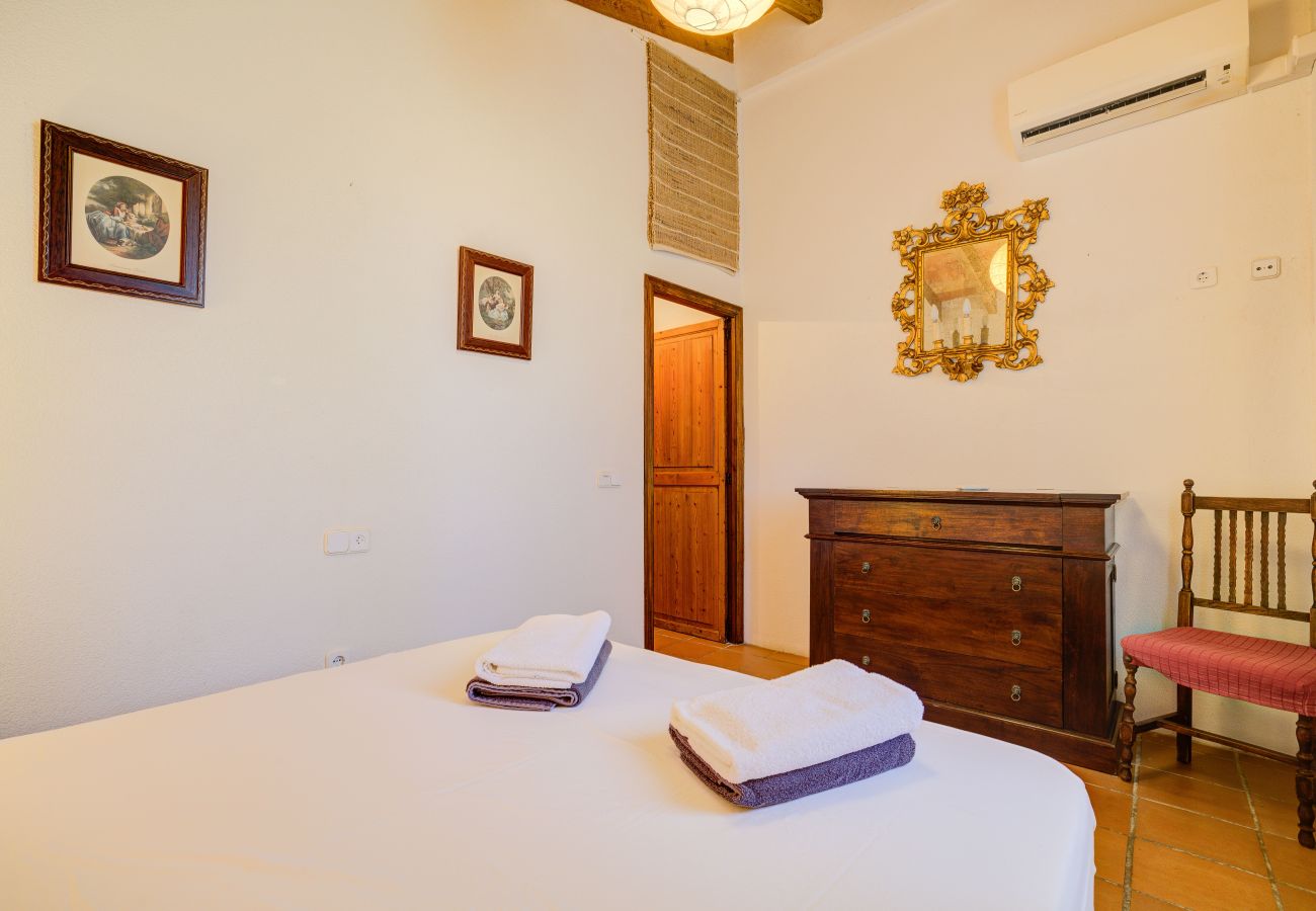 Finca in Vilafranca de Bonany - La Finquita by Rentallorca