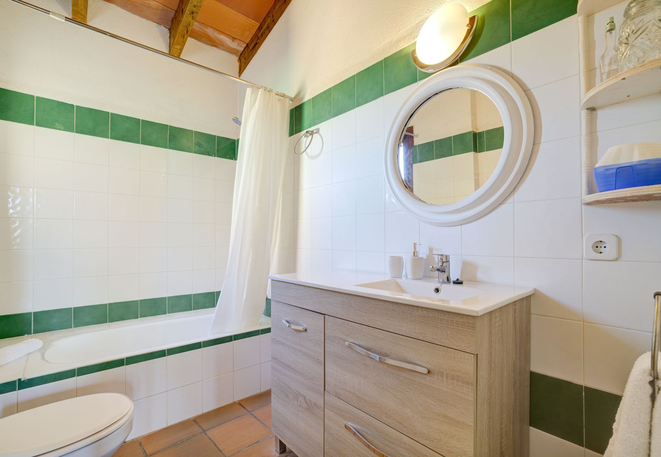 Finca in Vilafranca de Bonany - La Finquita by Rentallorca