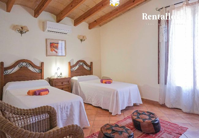Finca in Buger - Ca'n Nyany by Rentallorca Finca in Buger - Ca'n Nyany by Rentallorca
