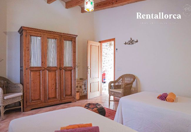 Finca in Buger - Ca'n Nyany by Rentallorca Finca in Buger - Ca'n Nyany by Rentallorca