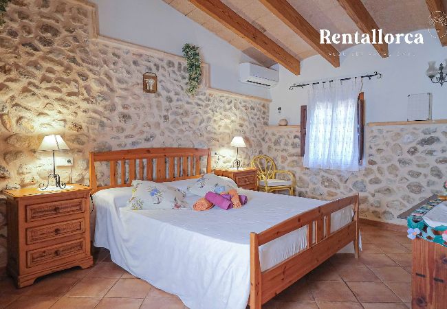 Finca in Buger - Ca'n Nyany by Rentallorca Finca in Buger - Ca'n Nyany by Rentallorca