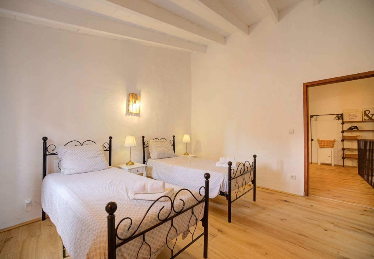 Ferienhaus in Petra - Petra holiday home by Rentallorca