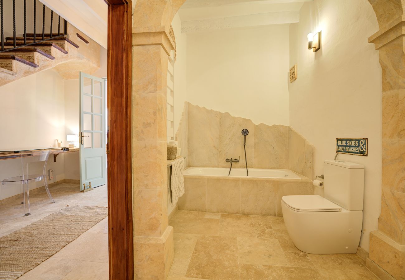 Ferienhaus in Petra - Petra holiday home by Rentallorca