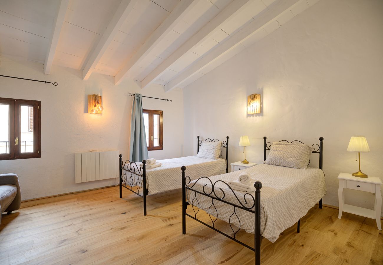 Ferienhaus in Petra - Petra holiday home by Rentallorca