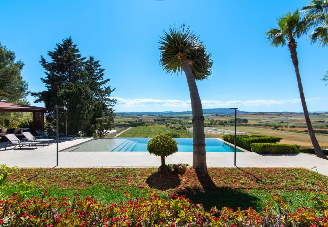 Finca in Manacor - Es Bessons by Rentallorca Finca in Manacor - Es Bessons by Rentallorca