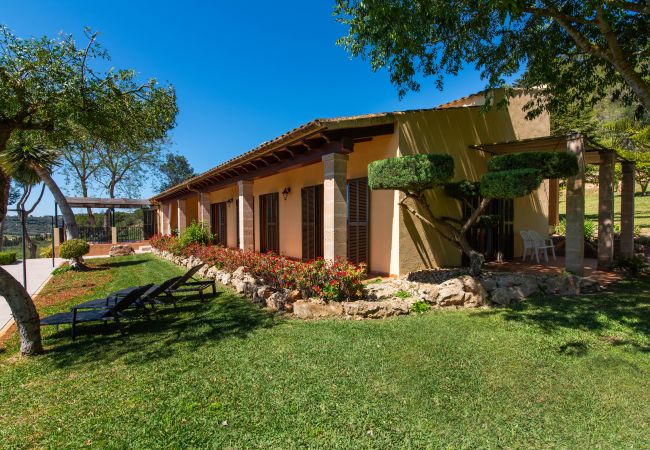 Finca in Manacor - Es Bessons by Rentallorca Finca in Manacor - Es Bessons by Rentallorca