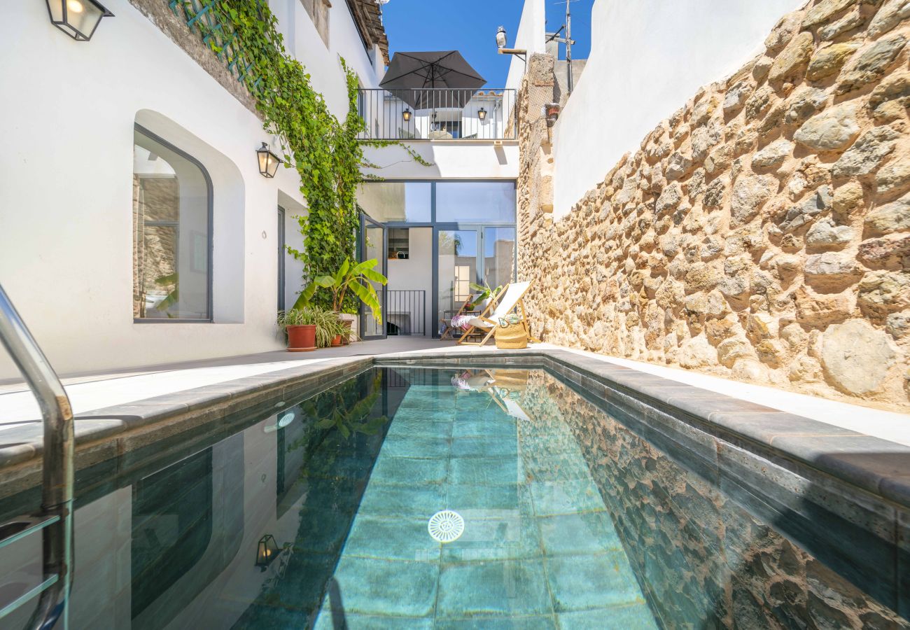 Ferienhaus in Porreres - Townhouse Helen House by Homevillas360