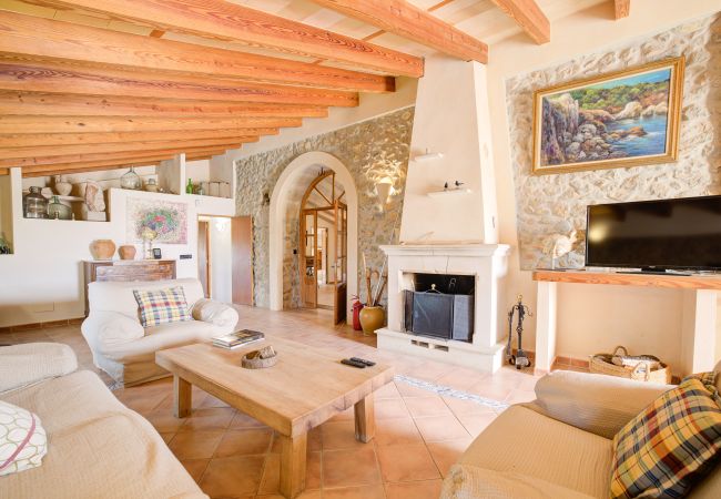 Ferienhaus in Maria de la salut - Ses Cases Noves by Rentallorca Ferienhaus in Maria de la salut - Ses Cases Noves by Rentallorca