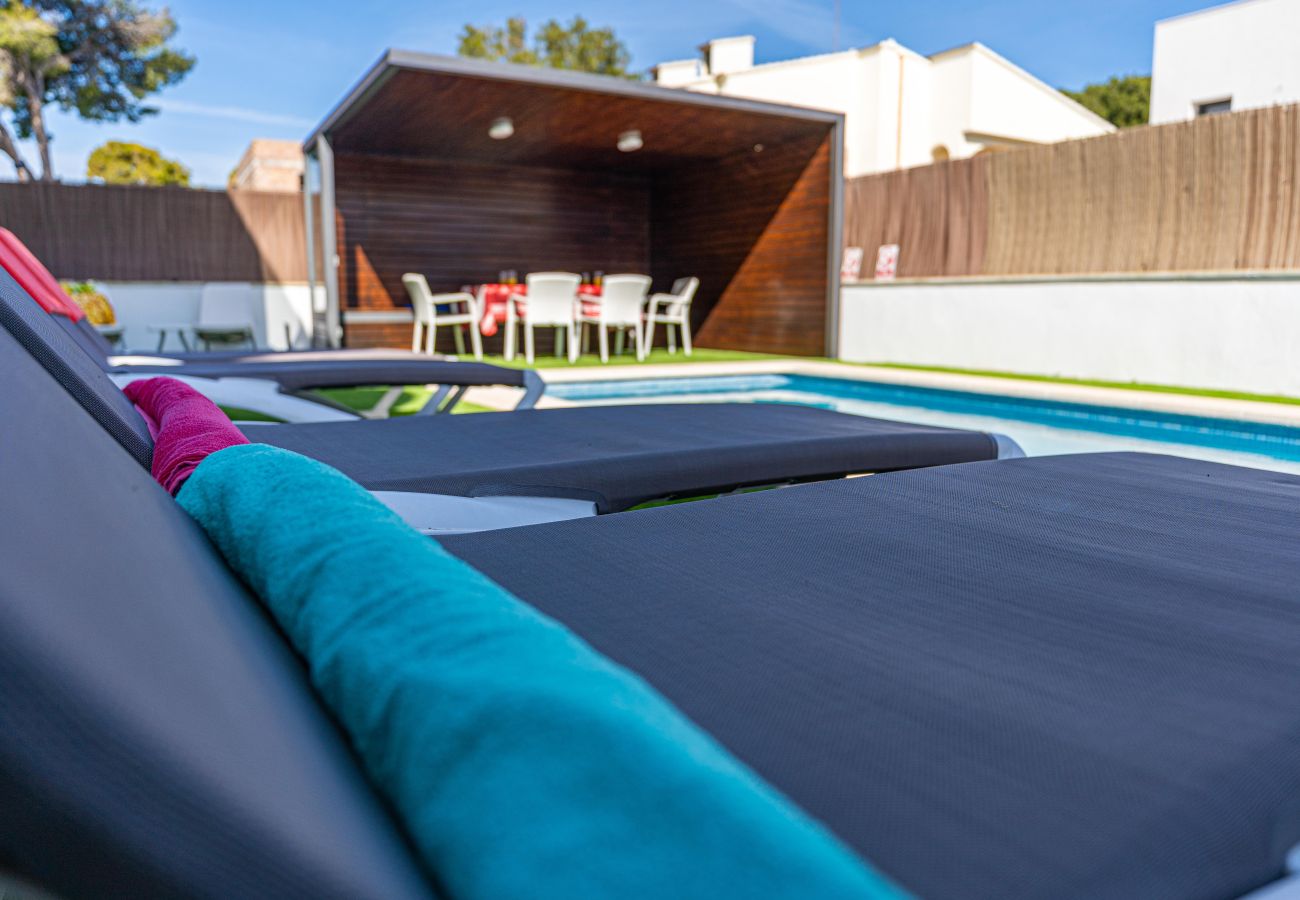 Ferienhaus in Playa de Muro - Villa Playa Esperanza by Rentallorca