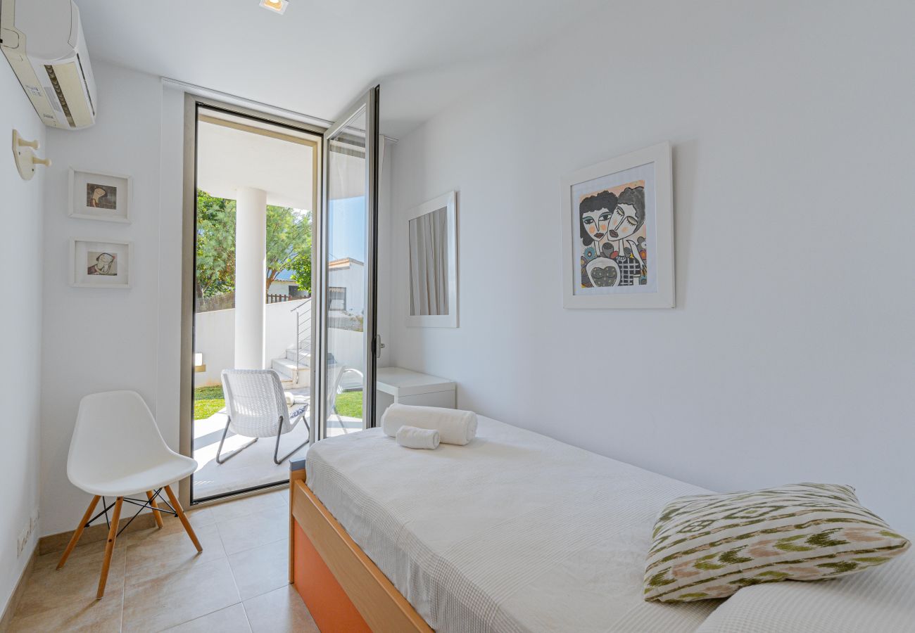 House in Cala Sant Vicenç -  Chalet Molins 1 By home villas 360