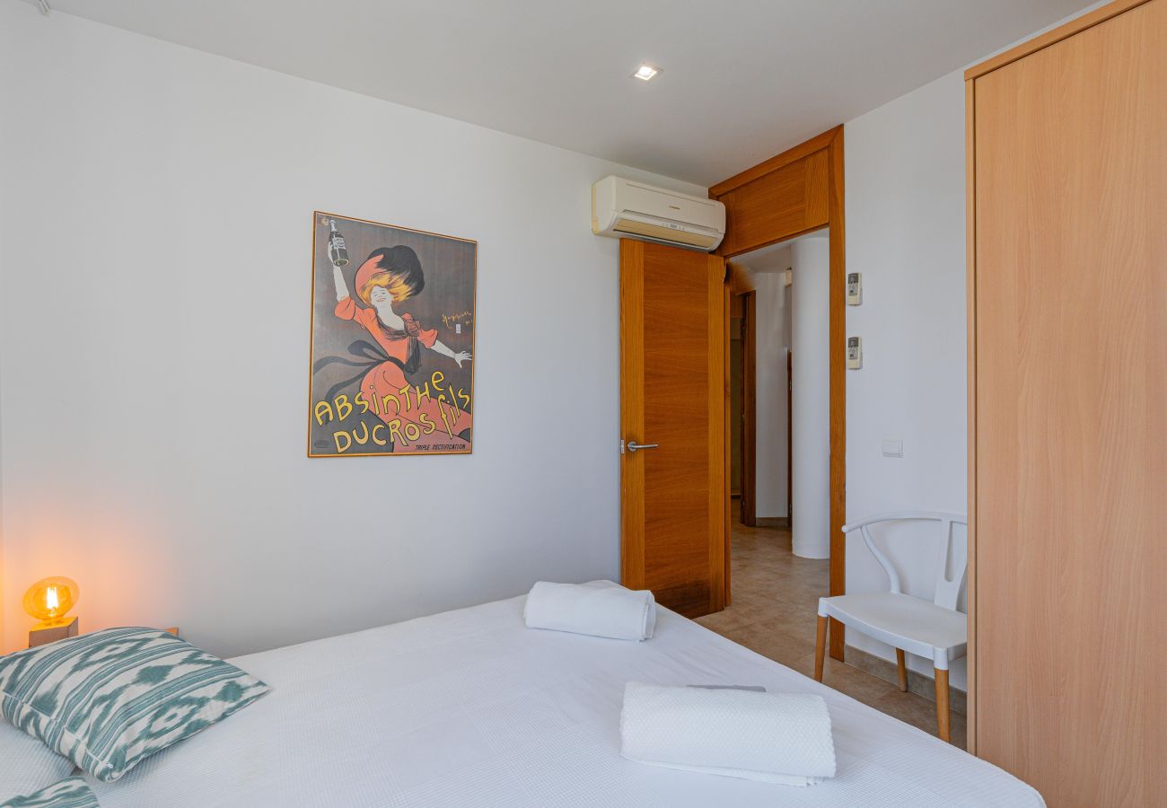 House in Cala Sant Vicenç -  Chalet Molins 1 By home villas 360
