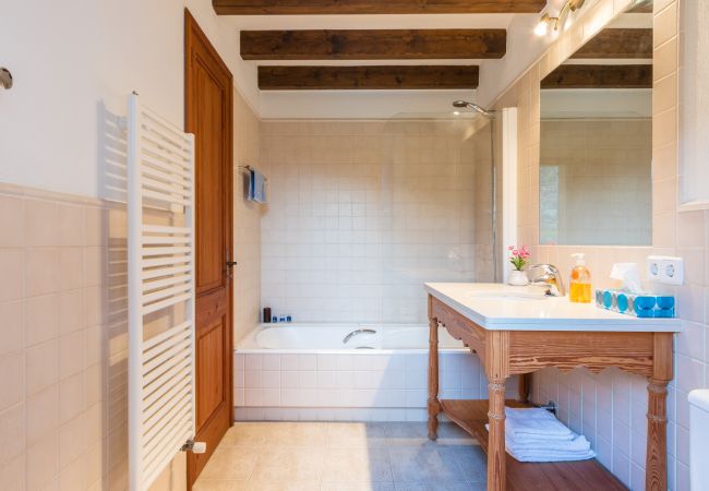 Villa in Pollensa - Villa La Rafal with pool By home villas 360 Villa in Pollensa - Villa La Rafal with pool By home villas 360