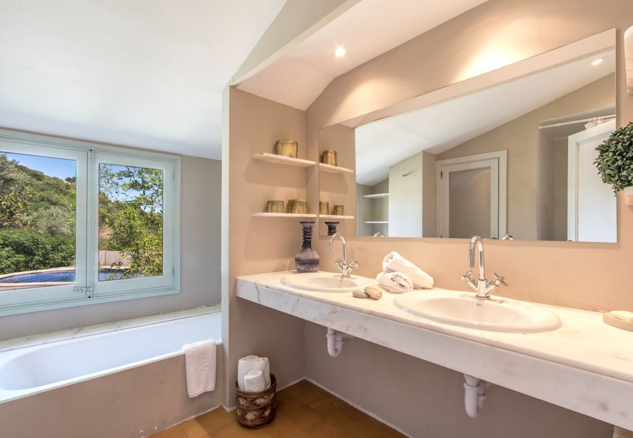 Villa in Pollensa -  Villa Can Segui near Pollensa By home villas 360
