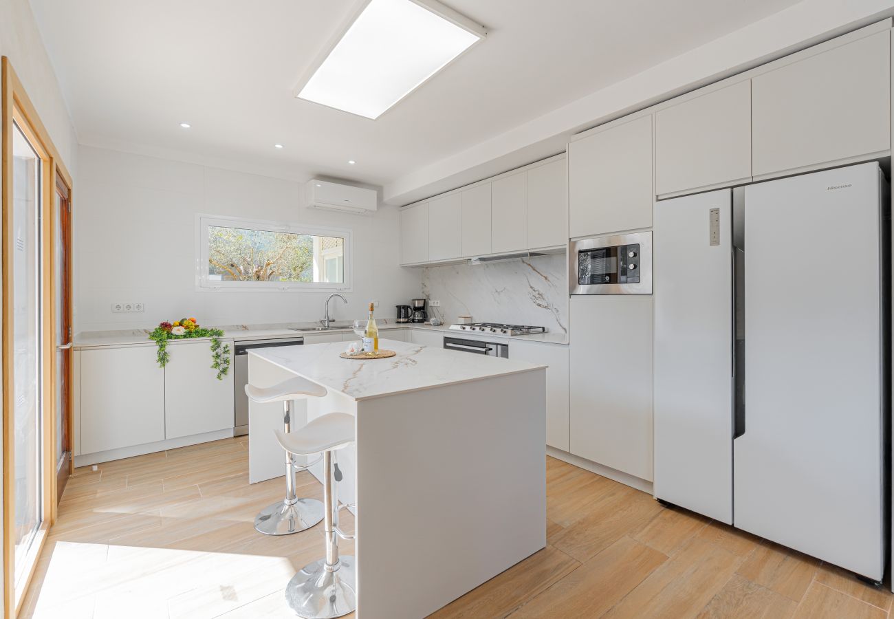 House in Alcudia - Chalet del Llac in Alcudia by Home Villas 360