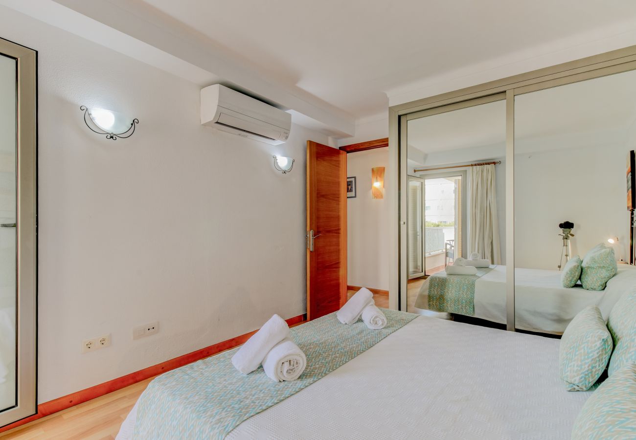 Apartment in Puerto de Alcudia - Roses 16 by Rentallorca