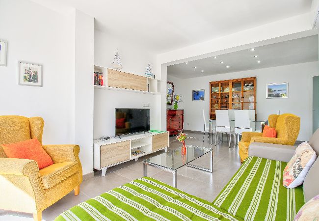 Apartment in Puerto de Alcudia - Assimetric by Rentallorca