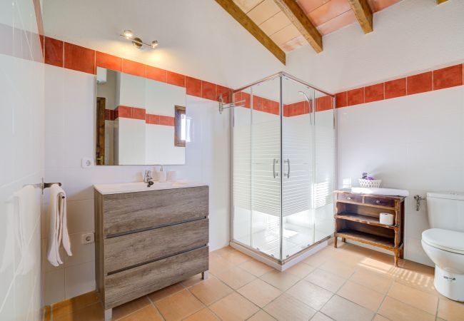 Country house in Vilafranca de Bonany - La Finquita by Rentallorca Country house in Vilafranca de Bonany - La Finquita by Rentallorca