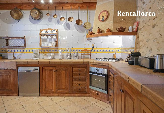 Country house in Buger - Ca'n Nyany by Rentallorca Country house in Buger - Ca'n Nyany by Rentallorca