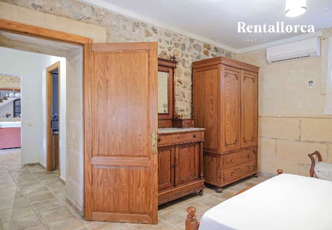 Country house in Buger - Ca'n Nyany by Rentallorca Country house in Buger - Ca'n Nyany by Rentallorca