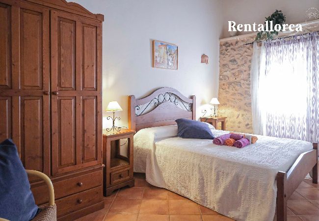 Country house in Buger - Ca'n Nyany by Rentallorca Country house in Buger - Ca'n Nyany by Rentallorca