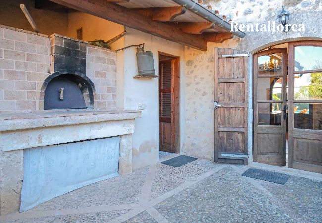 Country house in Buger - Ca'n Nyany by Rentallorca Country house in Buger - Ca'n Nyany by Rentallorca