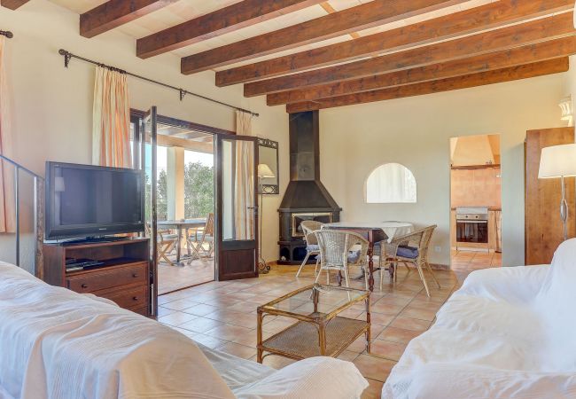 Country house in Alcúdia - S'Albufereta by Rentallorca Country house in Alcúdia - S'Albufereta by Rentallorca