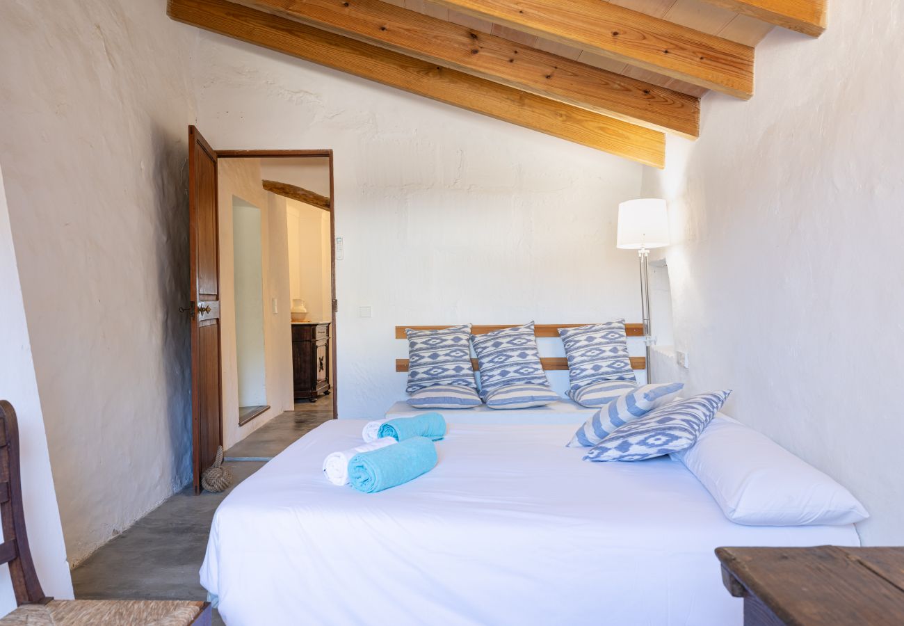 Country house in Pollensa - Finca Es Coste by Rentallorca