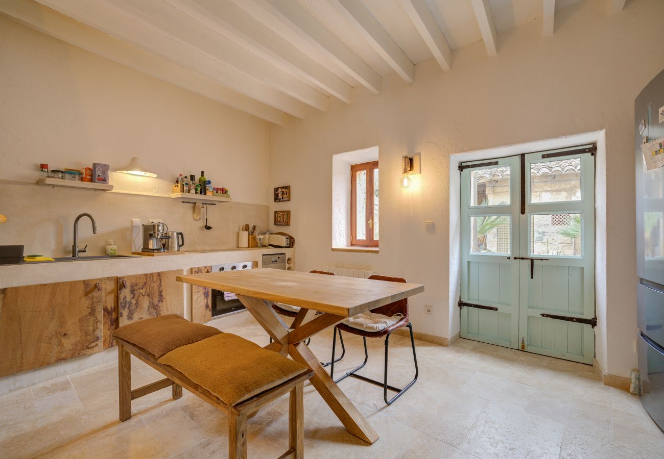 House in Petra - Petra holiday home by Rentallorca