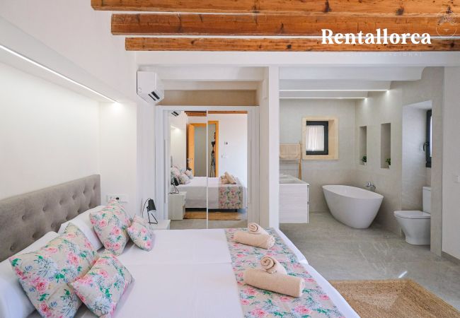 Country house in Campanet - Ses Rotes by Rentallorca Country house in Campanet - Ses Rotes by Rentallorca