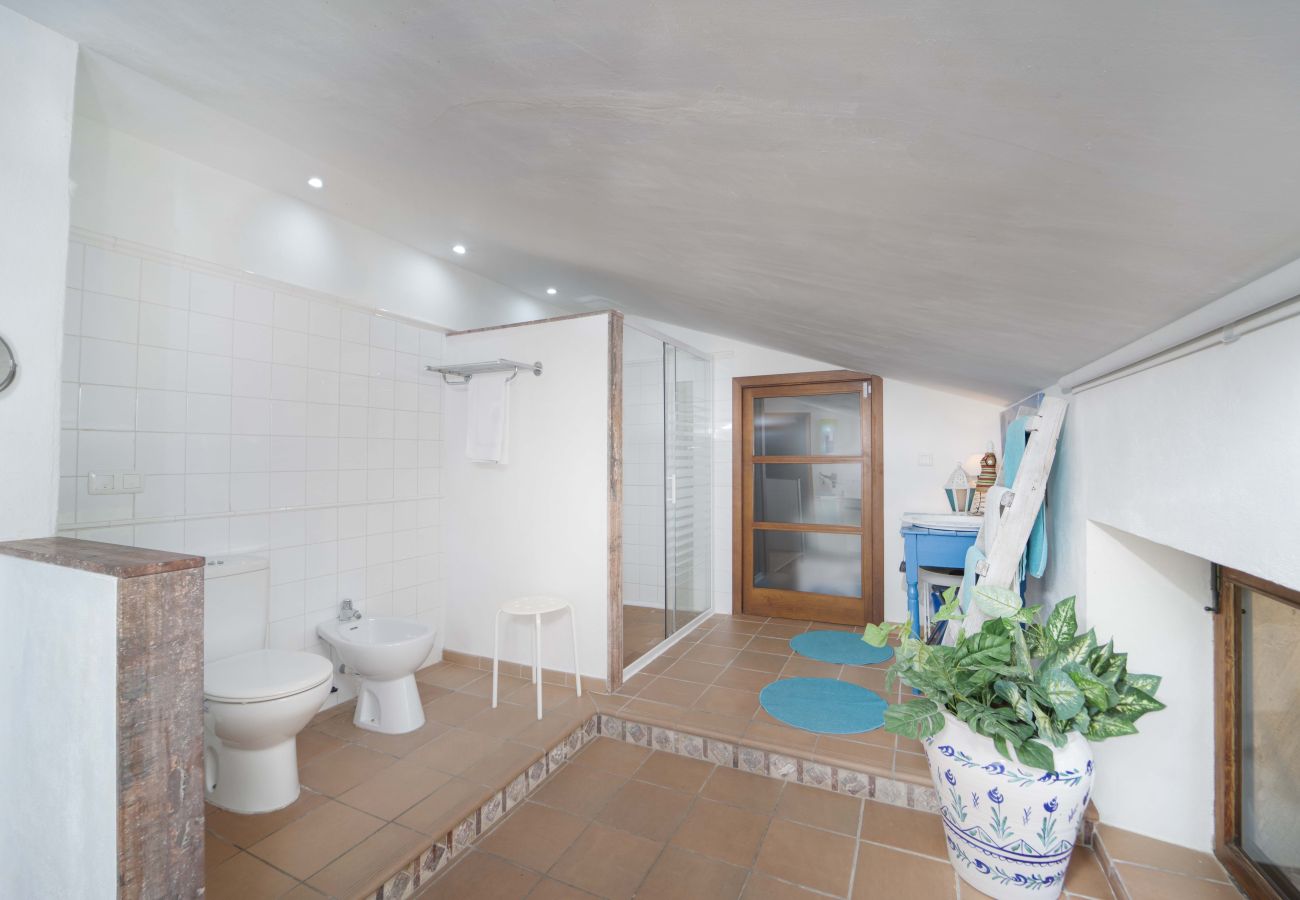 Cottage in Sant Llorenç Des Cardassar - Finca Son Barbot by Homevillas360