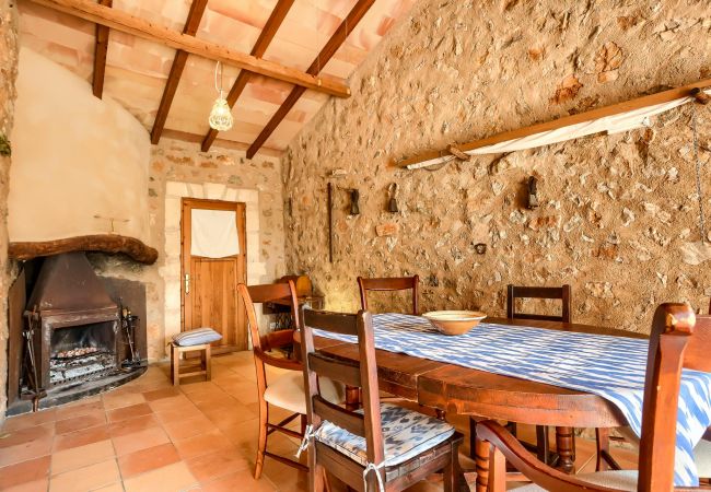 Country house in Petra - Can Monget by Rentallorca Country house in Petra - Can Monget by Rentallorca