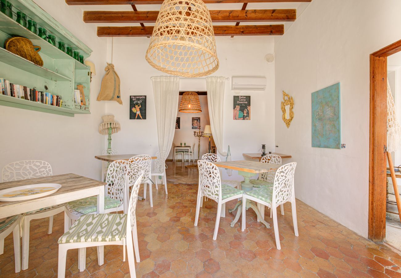Rent by room in Petra - Hotelet Ca'n Oms Chopin by Rentallorca