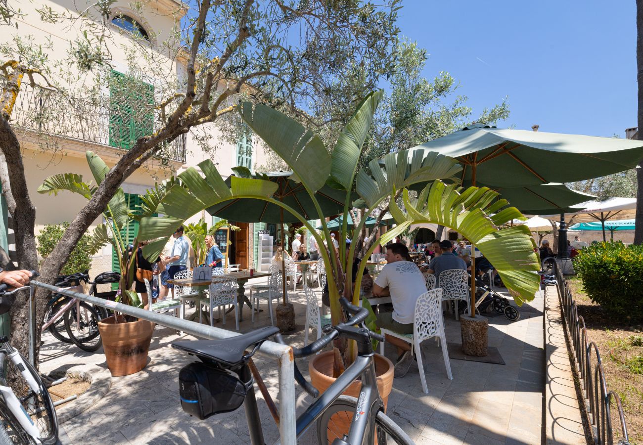 Rent by room in Petra - Hotelet Ca'n Oms Chopin by Rentallorca