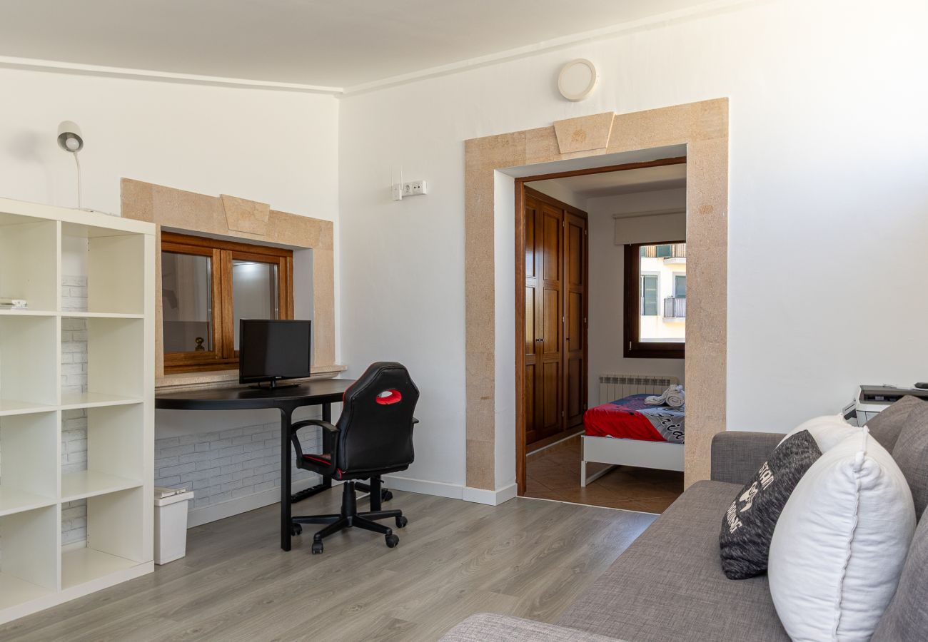 Terraced House in Porreres -  Modern holiday home with pool in the heart of Porreres.