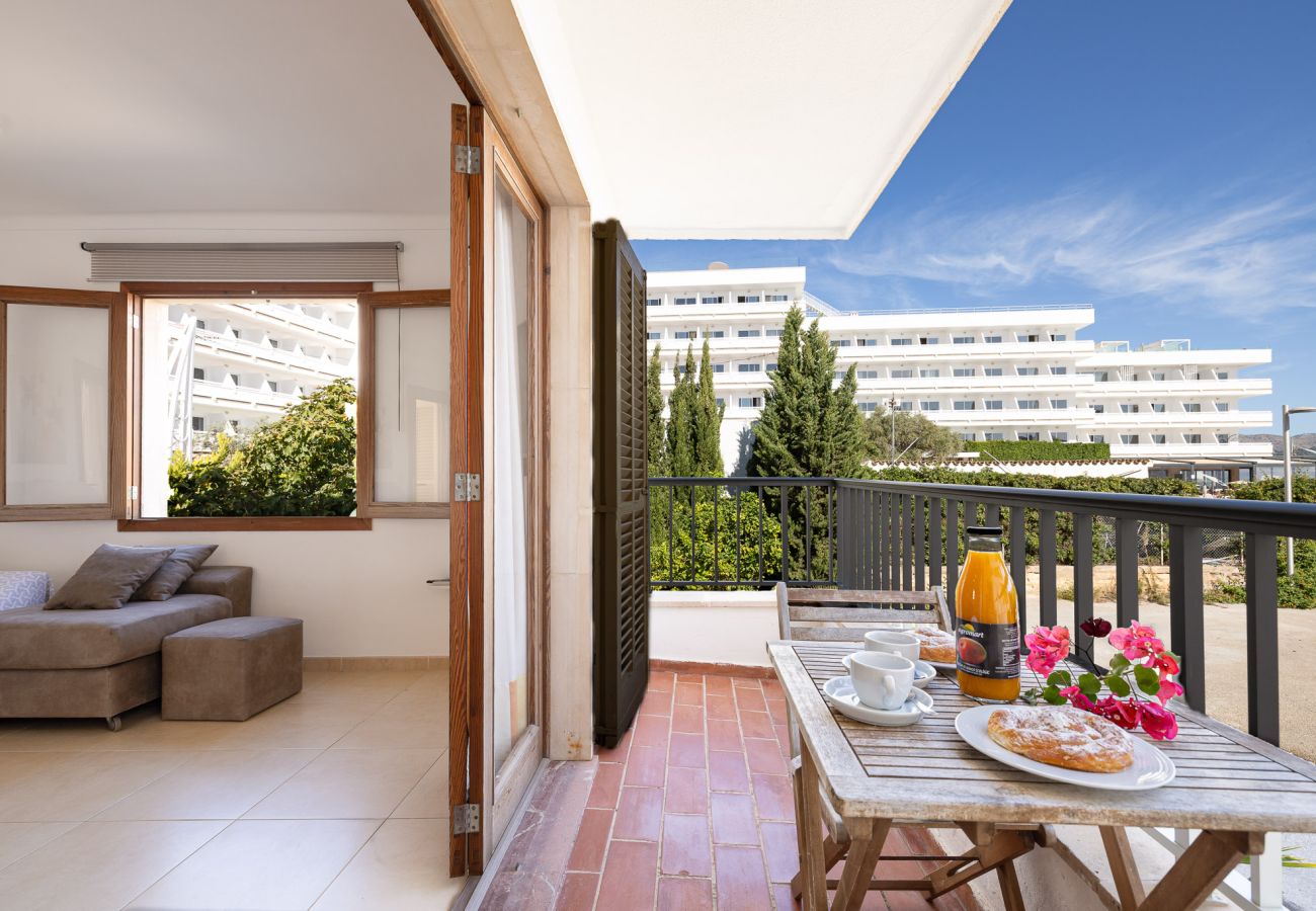 Apartment in Alcudia - Apartamento Reganyol by Rentallorca