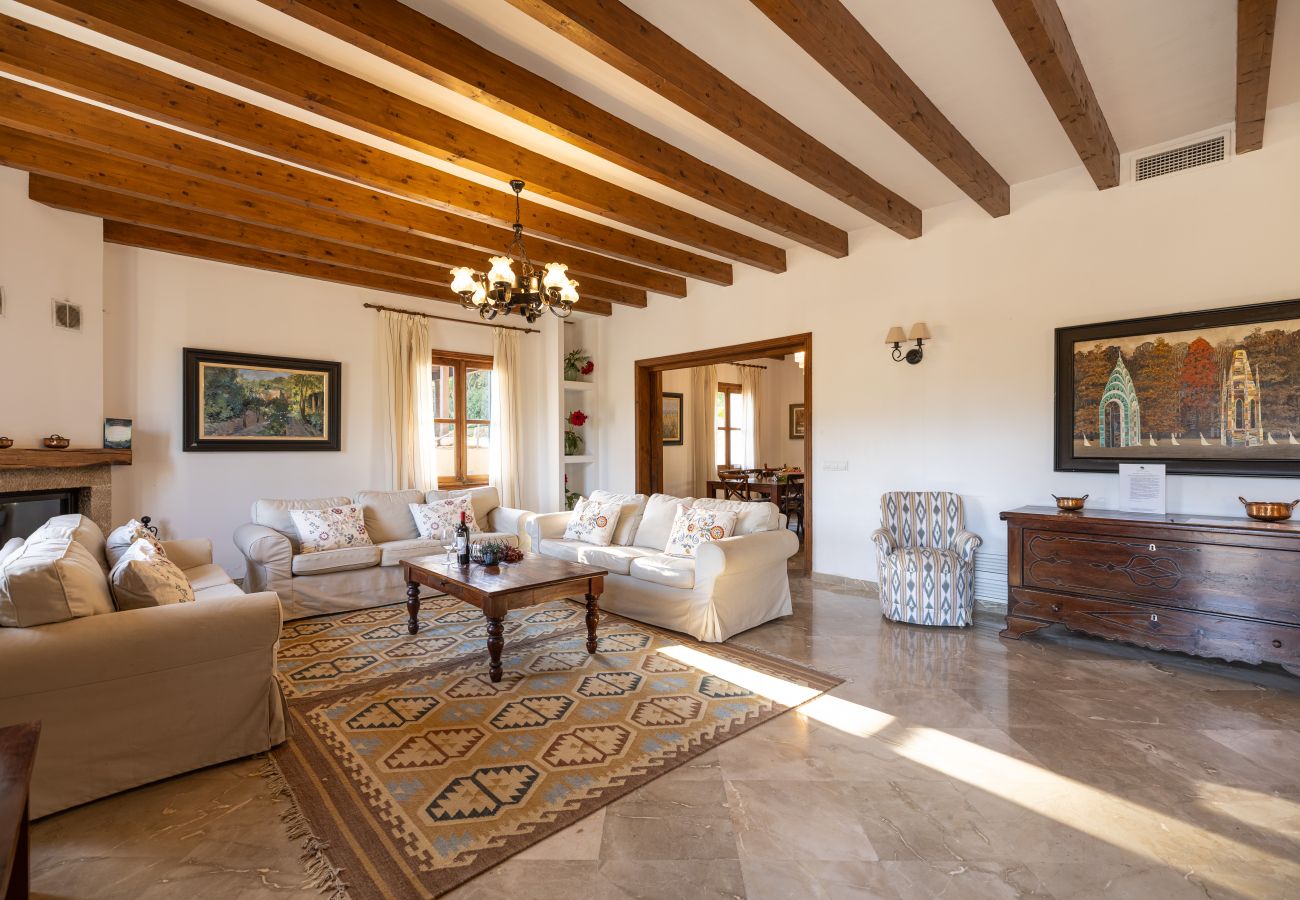 Country house in Petra - Son Capellet by Rentallorca